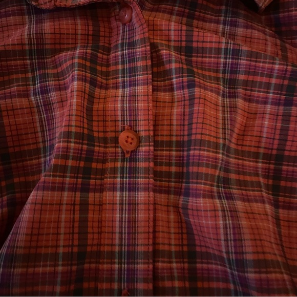 Duluth Trading Co Shirt Women's Medium Red Multicolor Vented Plaid Button Front - Picture 2 of 9
